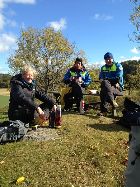 Three of the MAGIC-DML team have lunch.