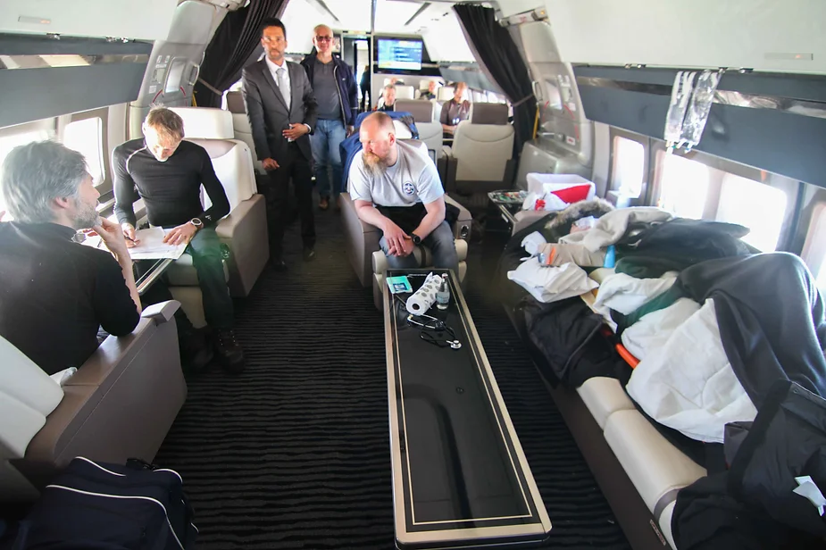 Patient medevac setup on the plane.